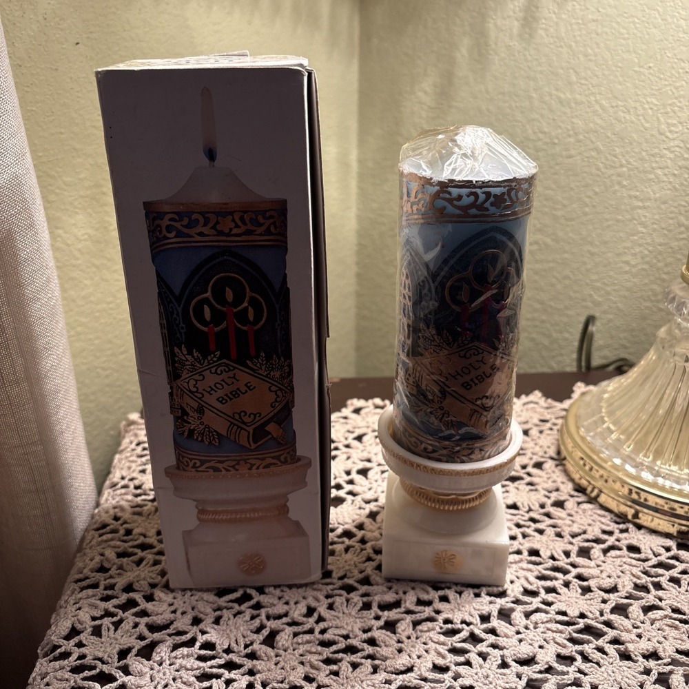 VTG Holy Night Candle & Holder Holy Bible Christmas 1978 New Hong Kong